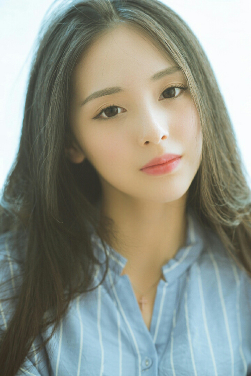 爱游戏中国官方登录入口网站-中国足球队伍国际比赛经验持续积累，战绩逐步提升，中国国家足球队的比赛