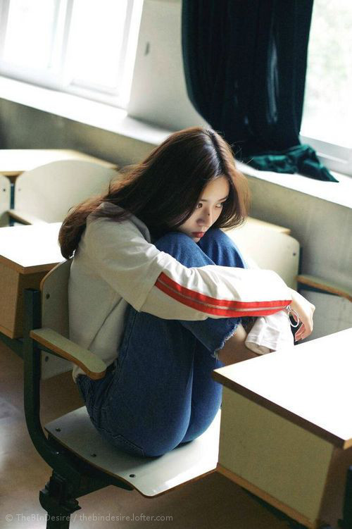 爱游戏娱乐平台-里尔青训球员积极备战，期待在球市脱颖而出，里尔队大名单