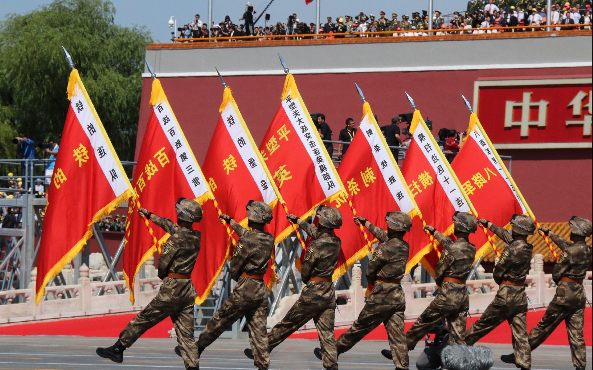 NBA球队后场防守策略，nba后场球员